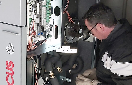 Entretien et dépannage des chaudières à pellets