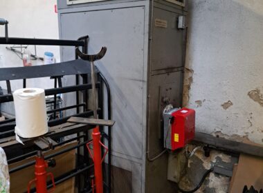 Renault-Jalabert-Cours-La-Ville-chaudière-entretien-dépannage-fioul-recherche de fuite-riorges-roanne-amplepuis-thizy-climatisation-vmc-cvc-froid industriel-cheminée-ramonage-poêle à bois-bûches-granulés-hargassner-atlantic-Mitsubishi